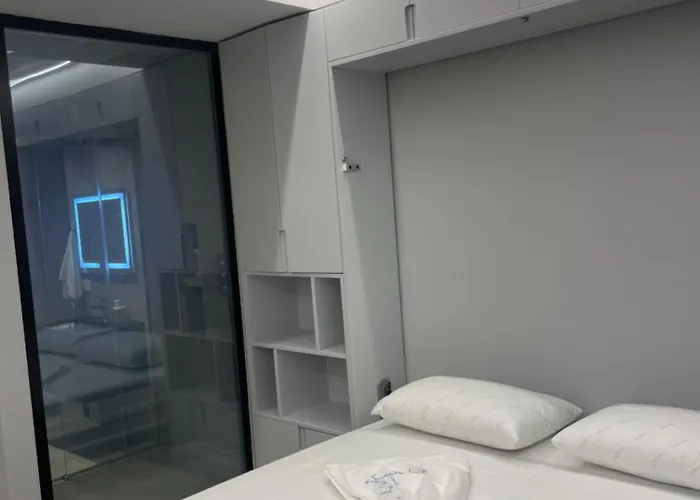 Luxury One Bedroom * Tirana