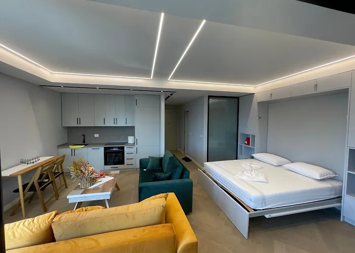 Luxury One Bedroom